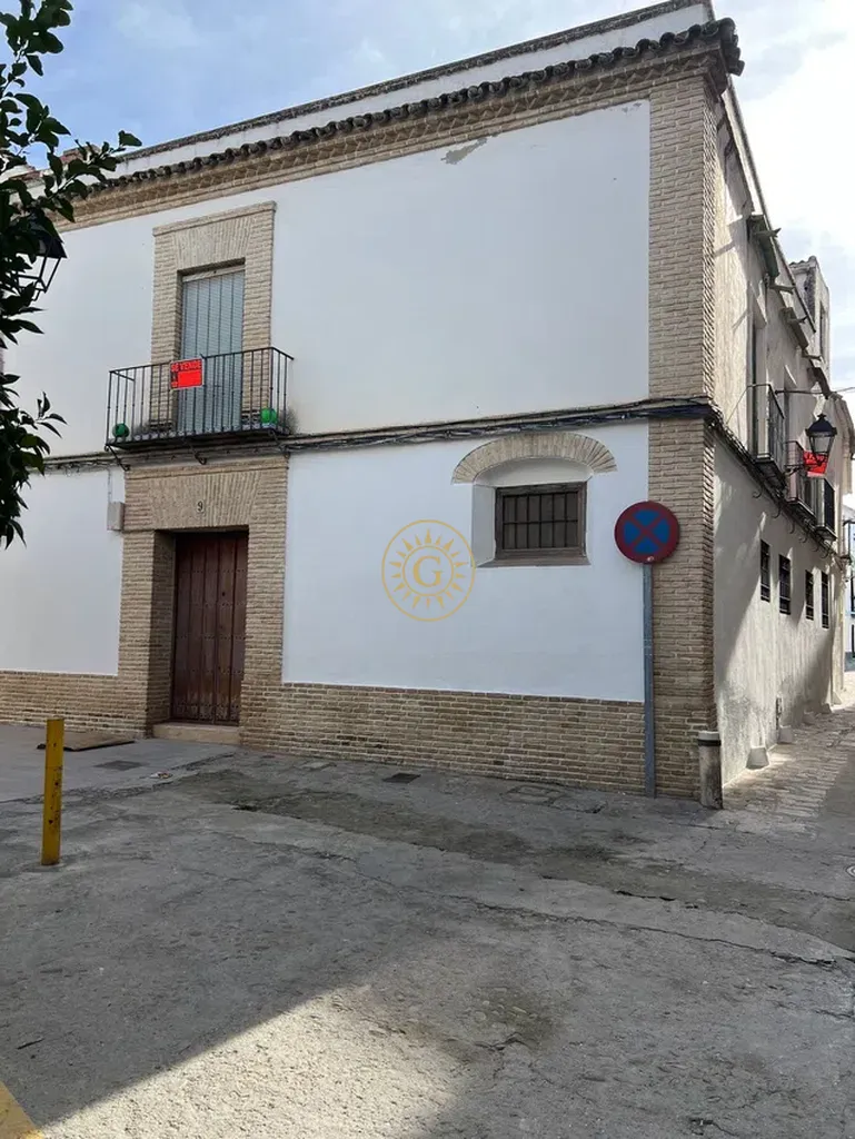 Casa histórica para reformar en Écija Centro